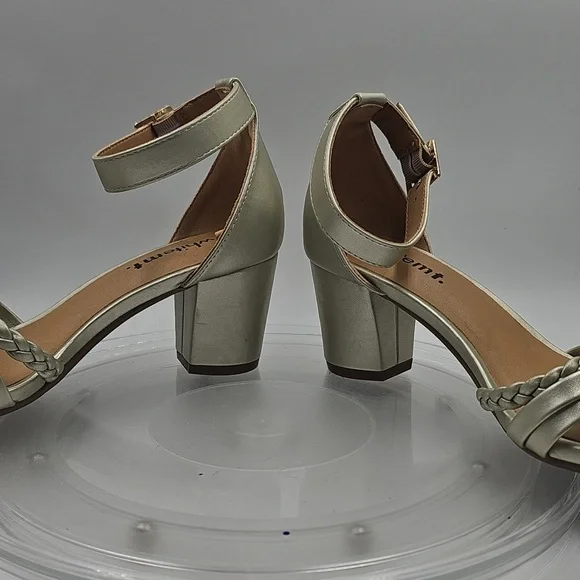 G White Mountain Gold Strappy Heeled Sandal Edge sz 5.5 hot nightlife block heel - Picture 7 of 11